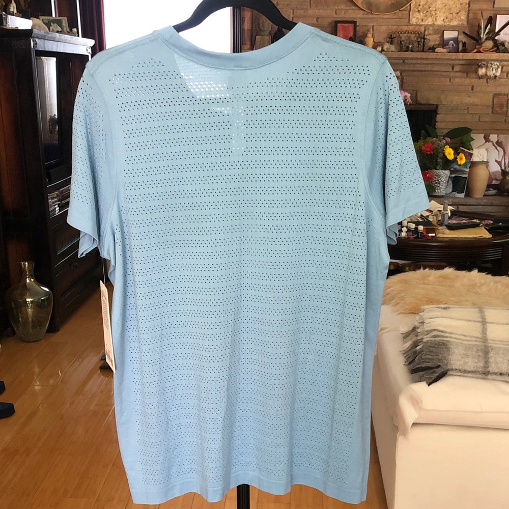lululemon athletica Light Blue Short Sleeve Perforated Tee - Picture 4 of 4